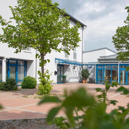 Miratel Hotel Mitterteich ภายนอก รูปภาพ