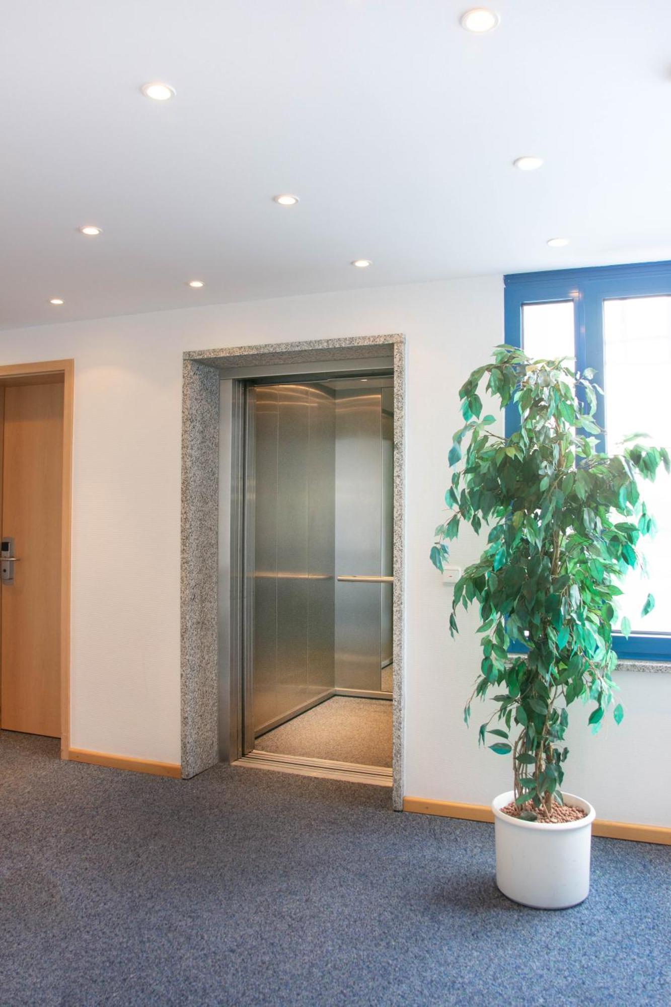Miratel Hotel Mitterteich ภายนอก รูปภาพ