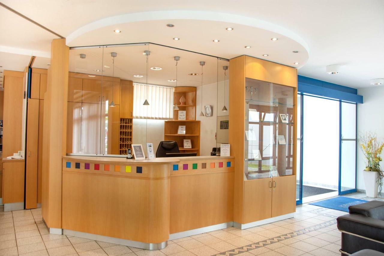 Miratel Hotel Mitterteich ภายนอก รูปภาพ