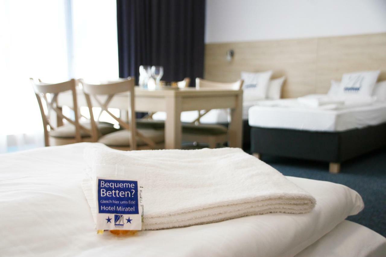 Miratel Hotel Mitterteich ภายนอก รูปภาพ
