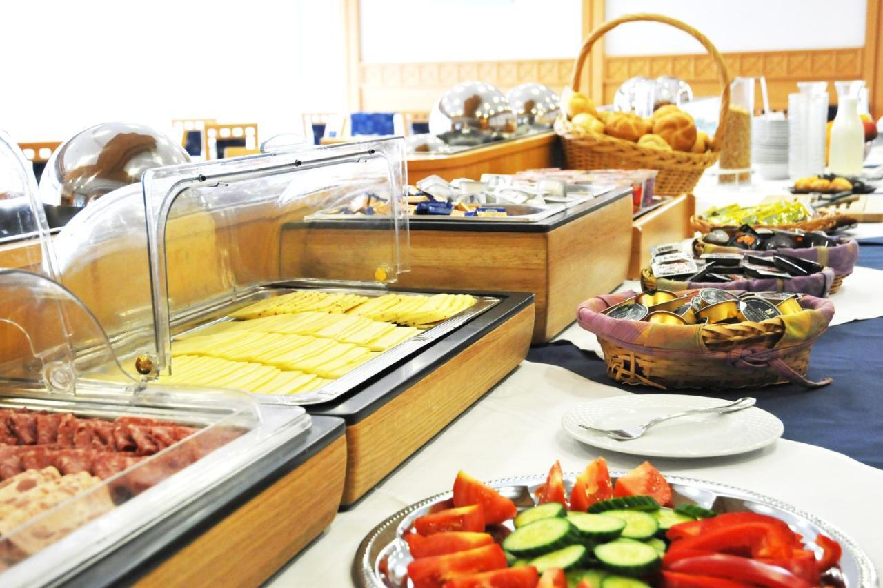 Miratel Hotel Mitterteich ภายนอก รูปภาพ